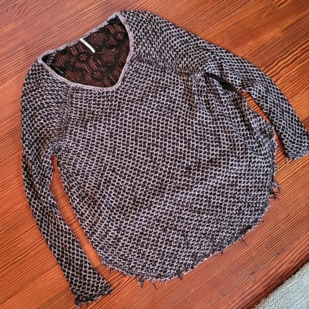 SALE! Free People Poppyseed Yarn Lace Back Light Knit Pullover Top